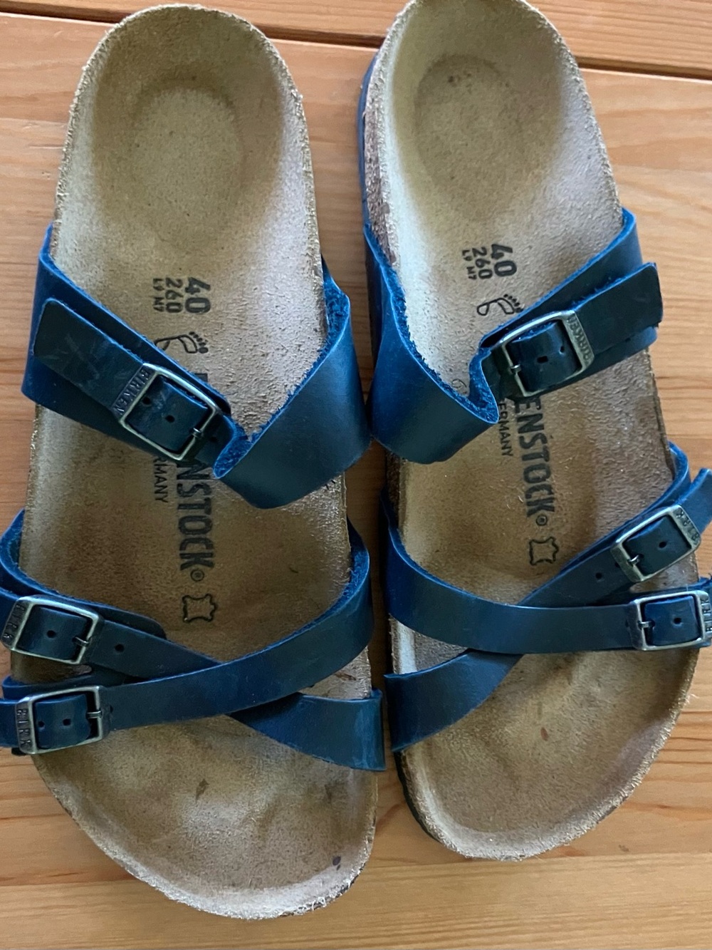 GUC Franca Birkenstock Women’s Size 9 Navy Buckle Sandals worn twice - Picture 3 of 12